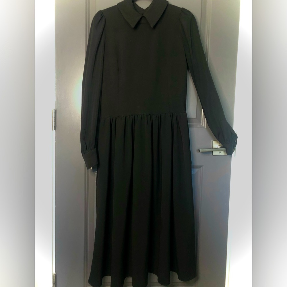 Deandri Dress